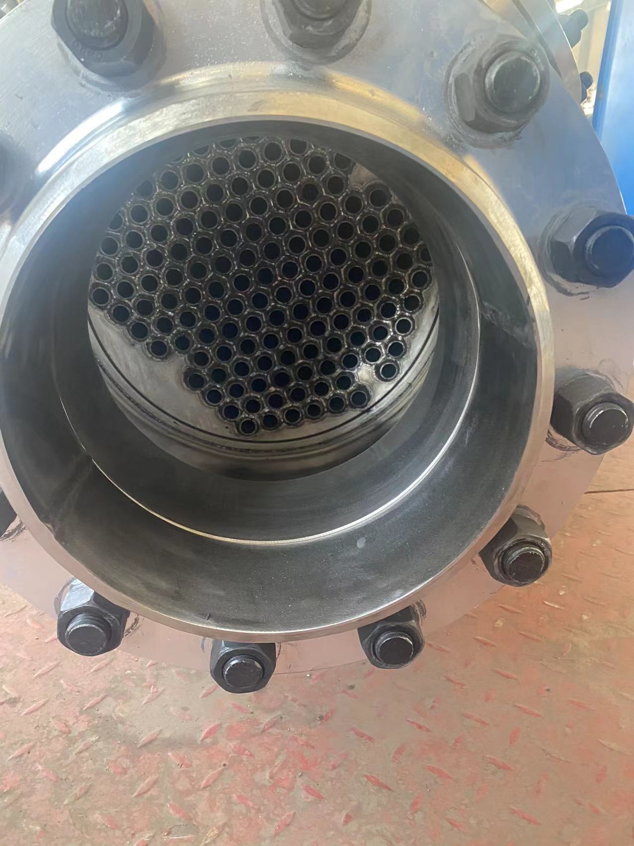 Huanyu Customization 24m ² Shell side material of tubular heat exchanger S32168, tube side duplex stainless steel 2507