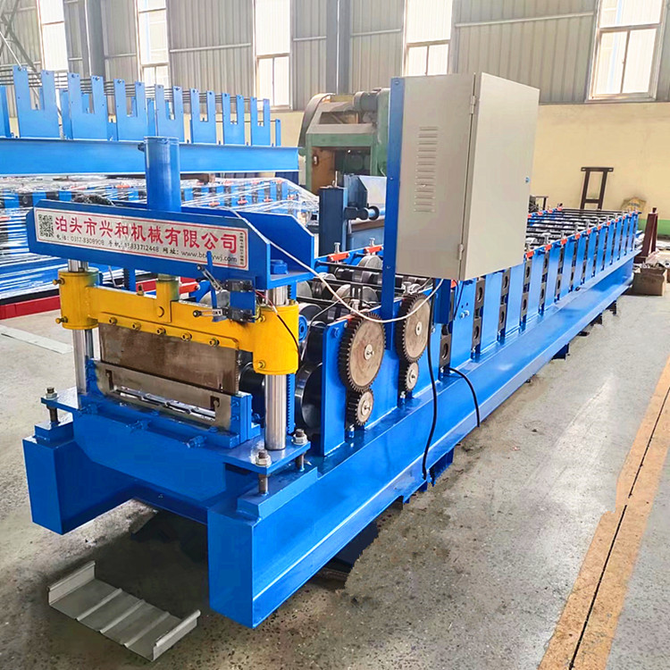 Fully automatic 470 tile pressing machine, concealed buckle, 360 degree bite roof panel, high-altitude and land dual-purpose angle bending molding machine