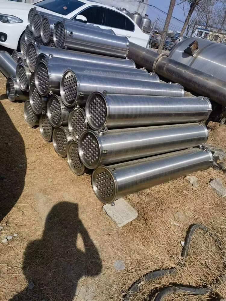 回收二手不锈钢冷凝器 高压列管式冷凝设备 内循环式石墨换热器