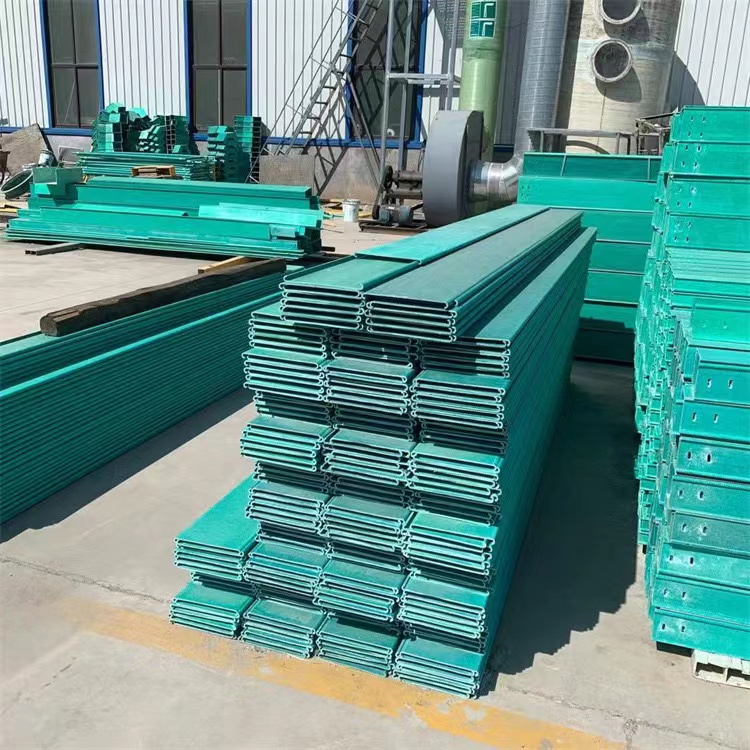 Zhanrui fiberglass cable tray, fireproof and flame-retardant power cable wiring box, slot elbow, tee, 100 * 50 * 0.3