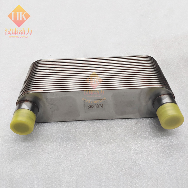 Chongqing Cummins K19/K38 Engine Accessories Oil Cooler Core 3635074/3627295