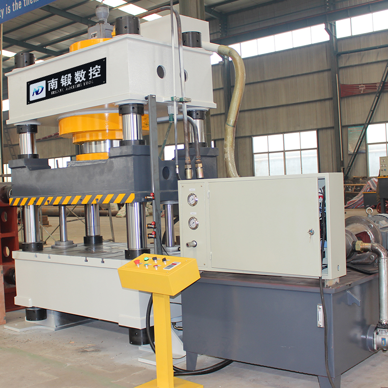 500T engine guard hydraulic press 500T metal sheet forming four column hydraulic press customized by the manufacturer