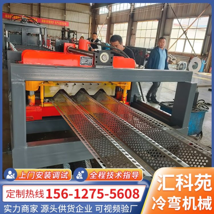 全自动挡风抑尘设备 围挡成型机 建筑工地用板防风抑尘网成型设备