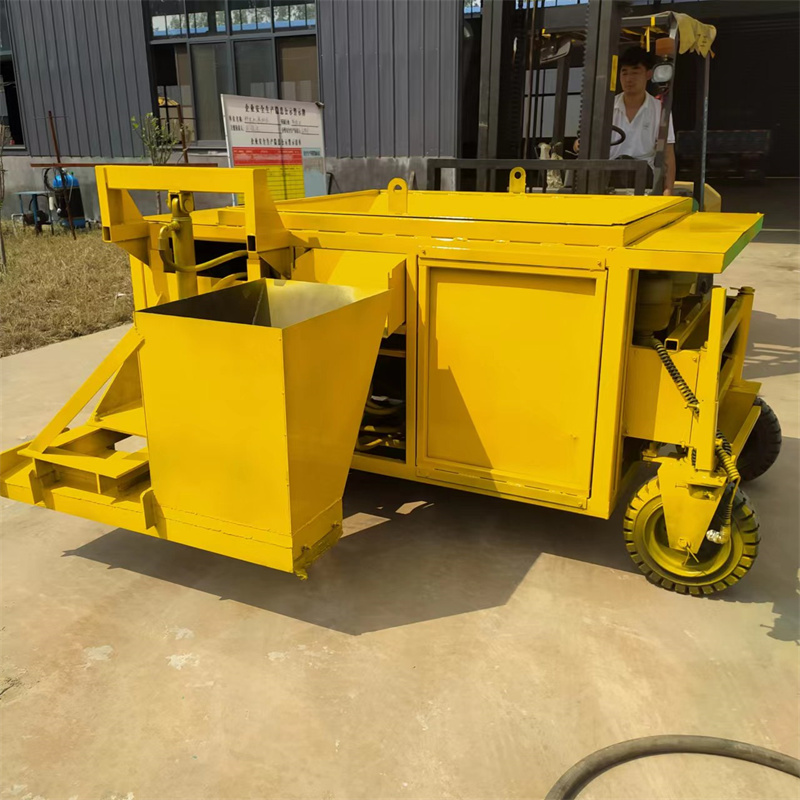 Highway curb concrete cast-in-place molding machine, diesel hydraulic curb sliding formwork machine