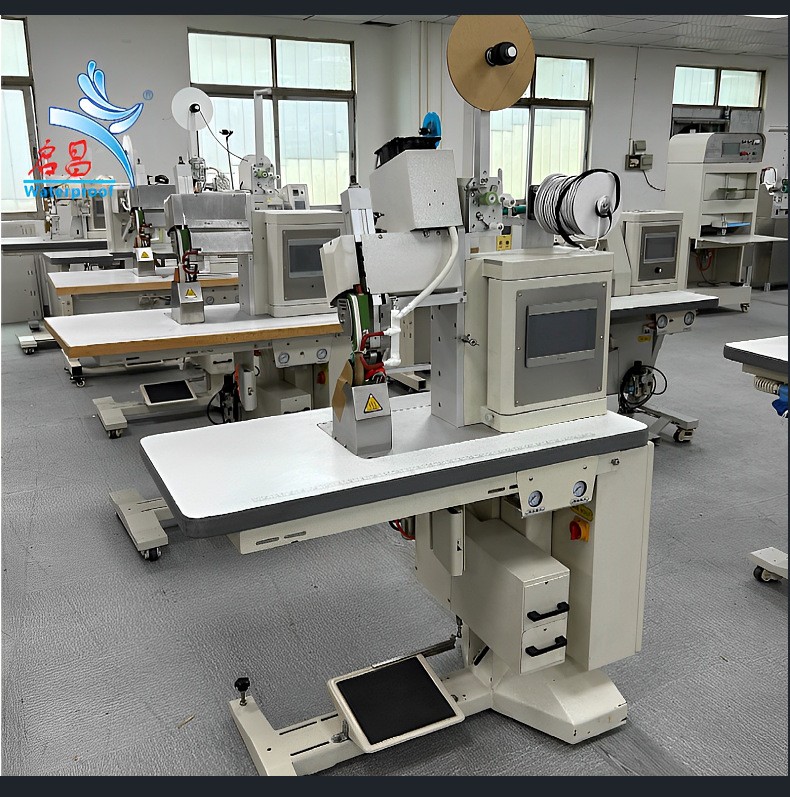 Qichang brand seamless edge banding machine for sportswear, shoes, bags, hot pressing, seamless edge banding, masks, gloves, and seamless edge banding machine