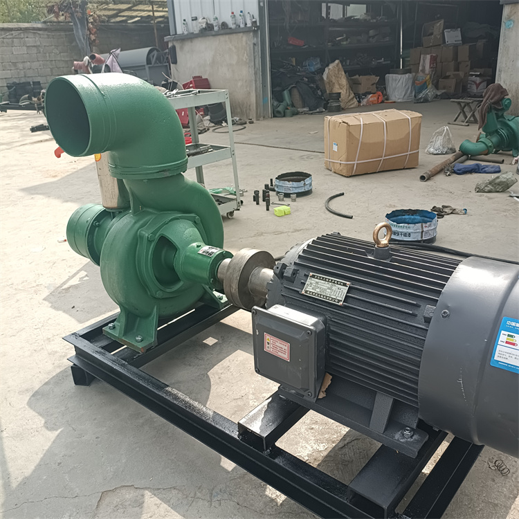 Flood prevention and drainage pump, large flow municipal flood discharge and sewage pump truck, 12 inch four cylinder water pump