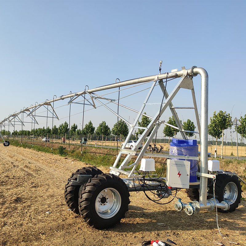 Export cross-border pointer sprinkler irrigation machine, clockwise translation self-propelled central support axis, high standard farmland irrigation equipment