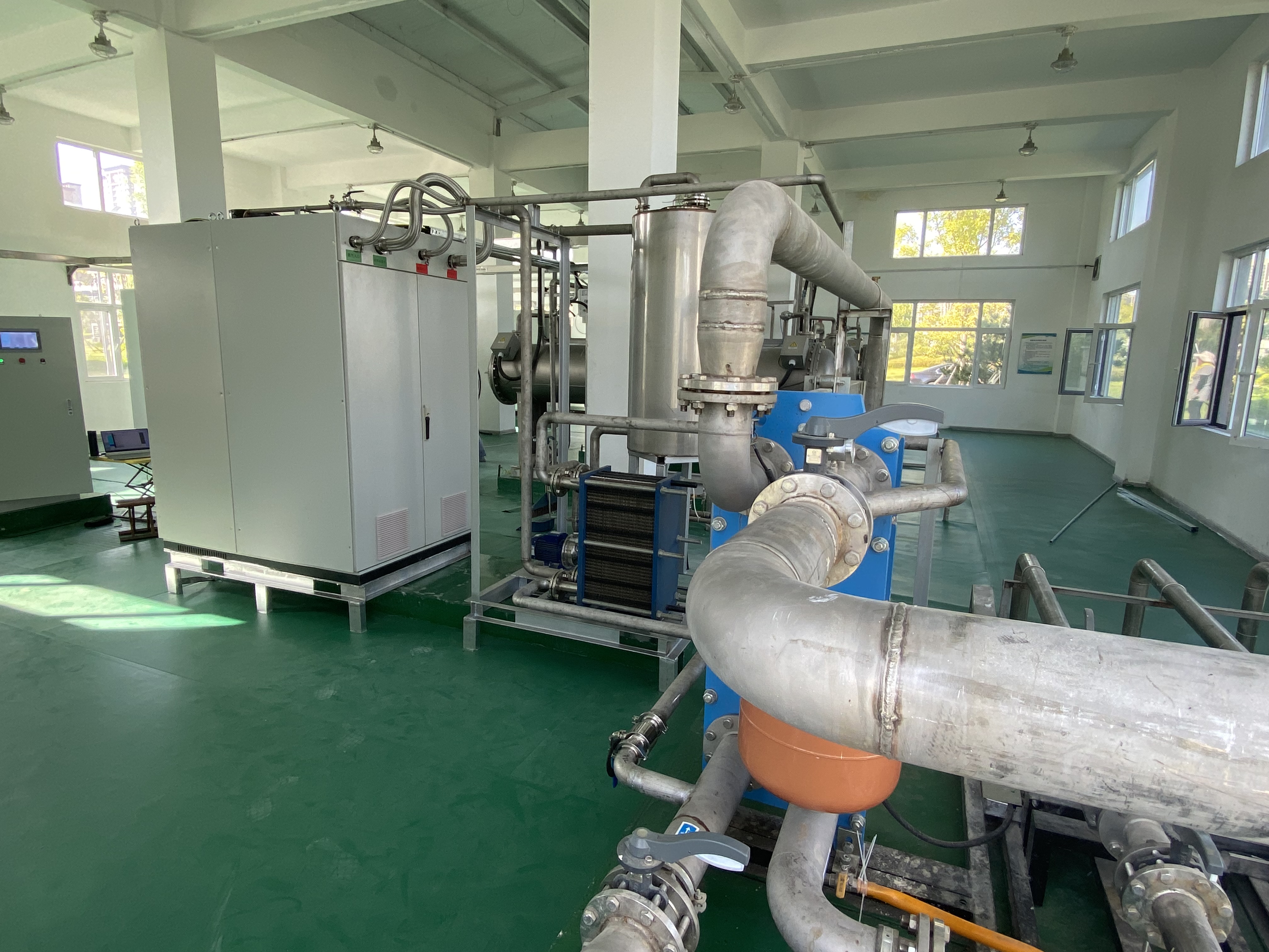 Ruihua Environmental Protection Water Cooled Tubular Air Treatment Ozone Generator Stable Performance of Water Cooled Ozone Disinfection Equipment