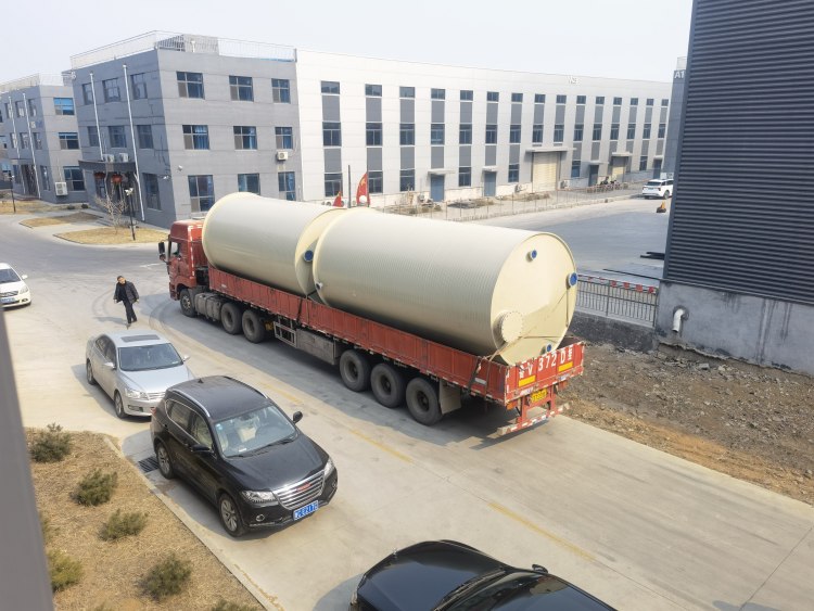 PPH储罐 缠绕罐 一次成型 耐酸碱 耐高温 防腐化工容器 塑料设备 定制