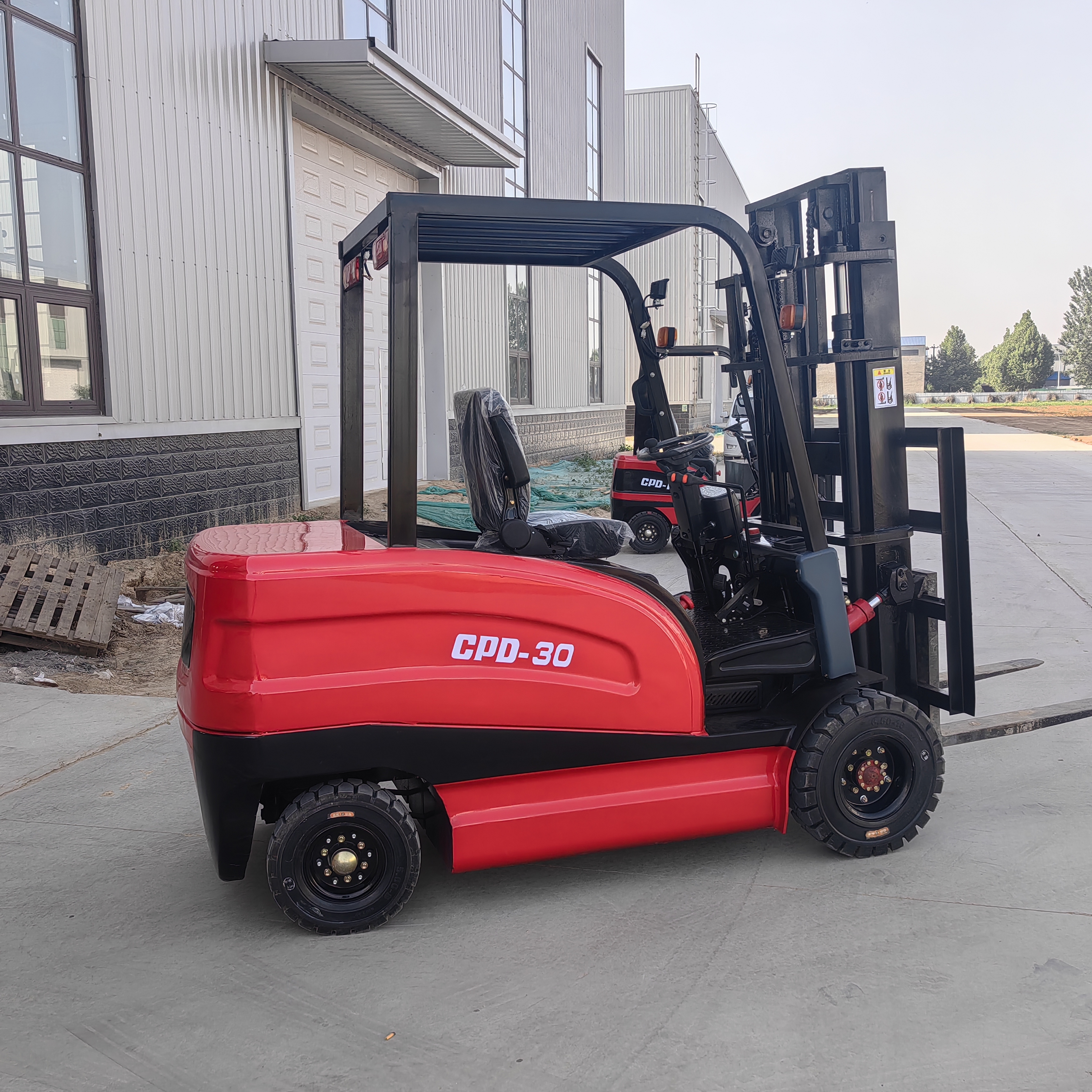 Chuli New Energy Electric Forklift Site Loading and Unloading Truck Loading and Unloading Pallet Handling Lift