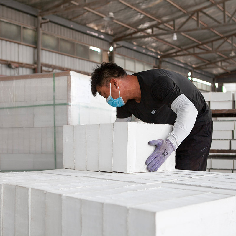 Professional production of asbestos free microporous calcium silicate board, calcium silicate manufacturer, refractory and high-temperature calcium silicate tube