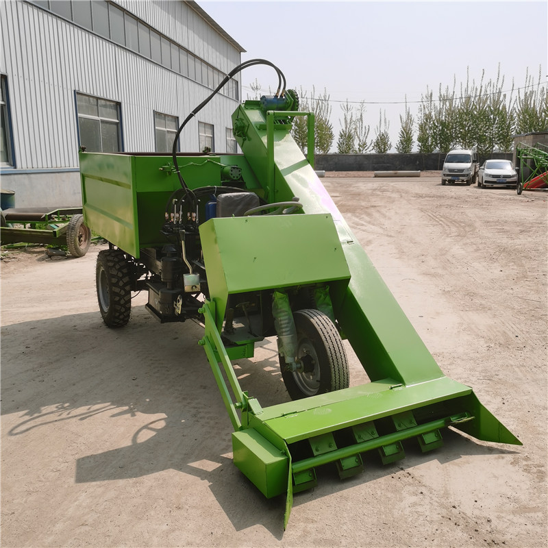 Mobile three wheeled manure truck with multiple models of diesel manure remover, cattle farm and sheep farm manure cleaning machine