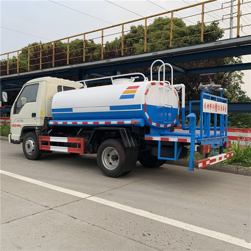 Guoliu Blue Brand 3-way Sprinkler Zhenchi Construction Site Dust Suppression Vehicle Futian Sprinkler Municipal Sanitation Road Surface Cleaning Sprinkler