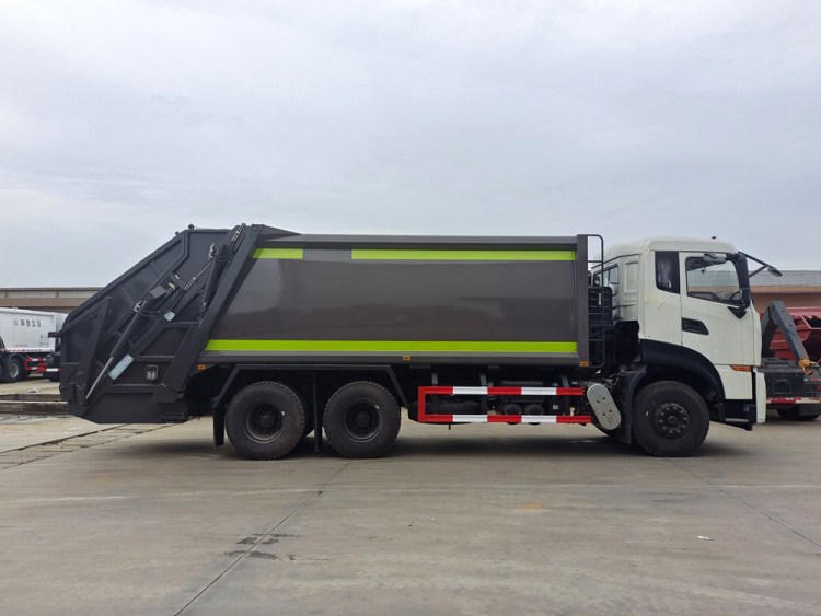 楚胜牌CSC5250ZYSD6型压缩垃圾车 东风天龙20方垃圾收集压缩清运车