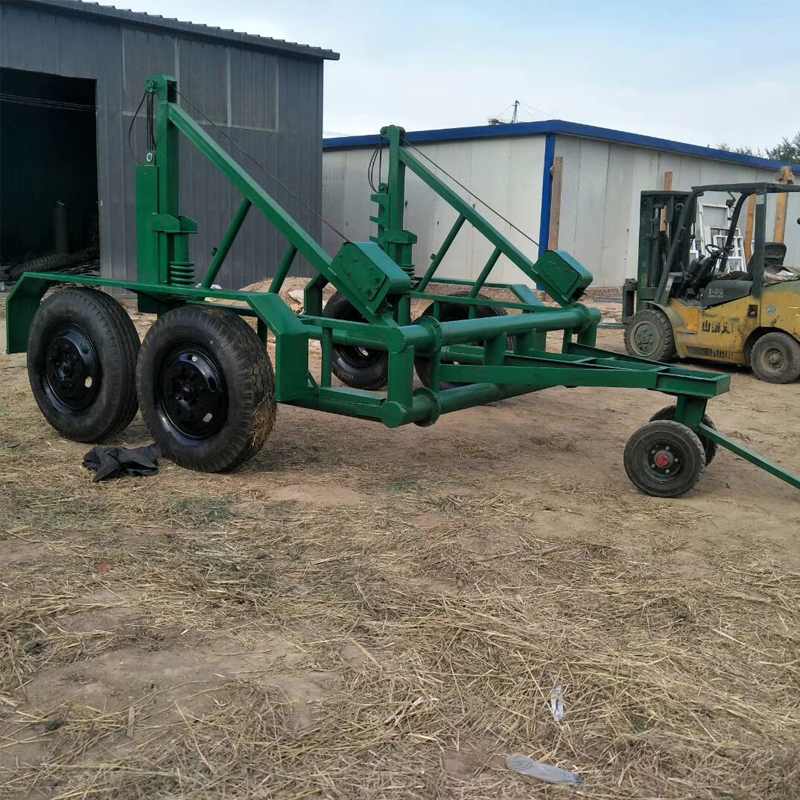 Cable payout truck with a 5-ton cable reel payout tractor is used for the transportation and deployment of cable reels