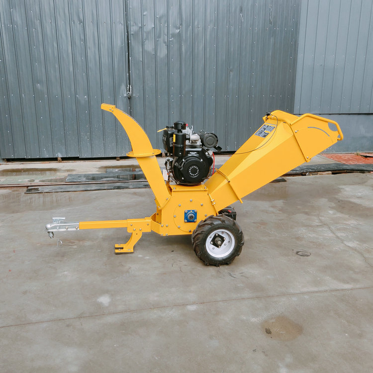 Hand push mobile branch crusher Orchard branch crusher Vine crusher