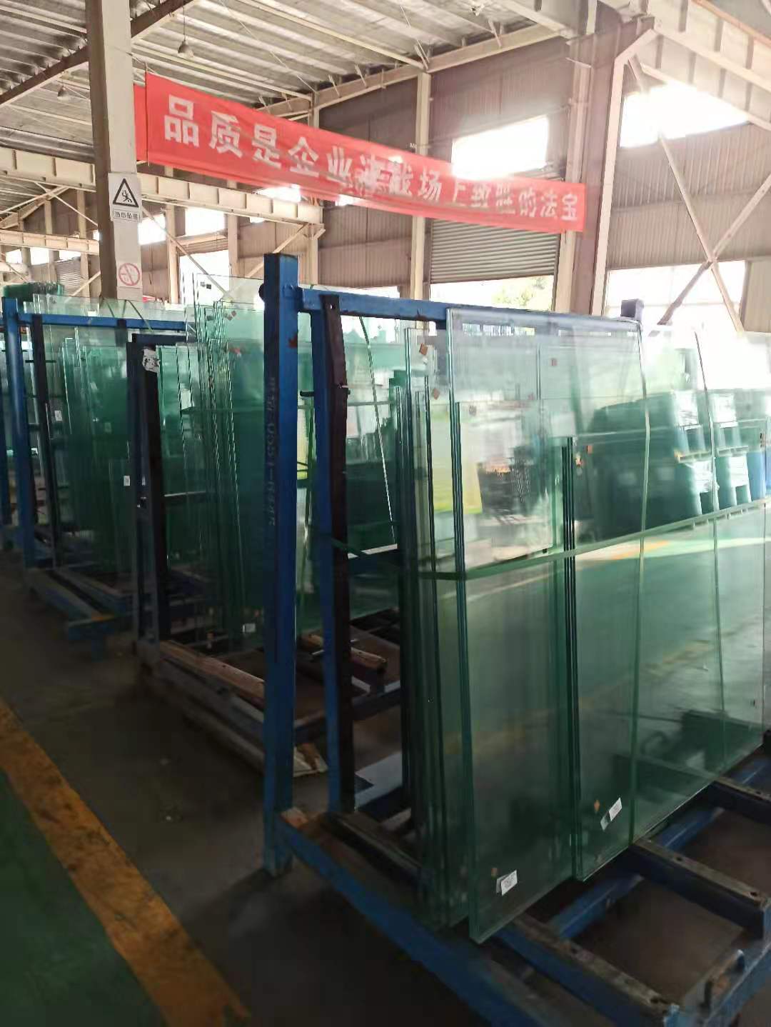 Shengbo laminated glass double silver office building with sturdy insulation, anti slip and wear resistance