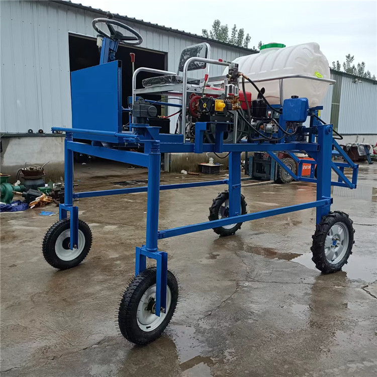 Pedestrian four wheel pesticide spraying machine, hydraulic lifting pesticide spraying machine, large-scale planting