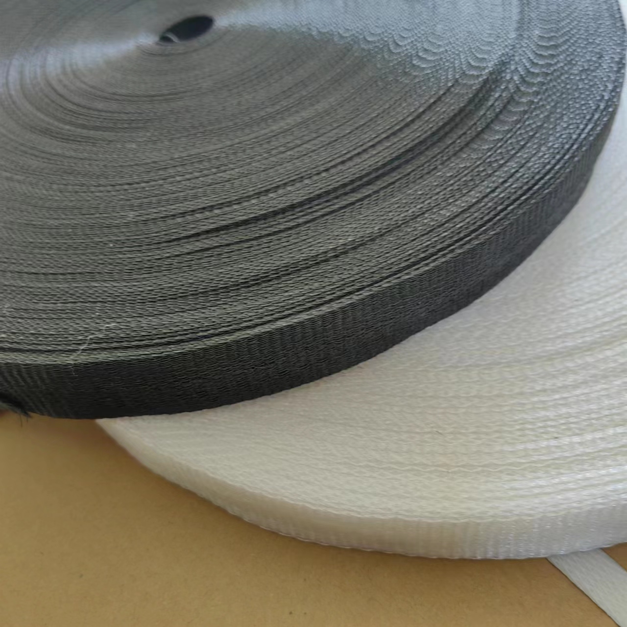 2.0 Thickened anti-aging laminating tape Industrial polyester silk wear-resistant sunscreen black greenhouse laminating rope manufacturer