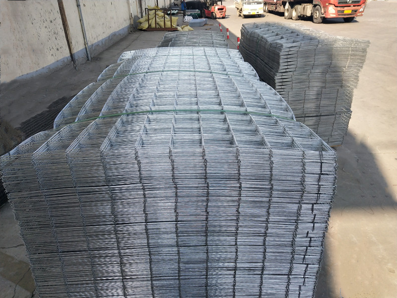 Wholesale of construction mesh in stock, cold and hot galvanized iron wire, floor heating mesh, construction site paving, ground welding, steel mesh