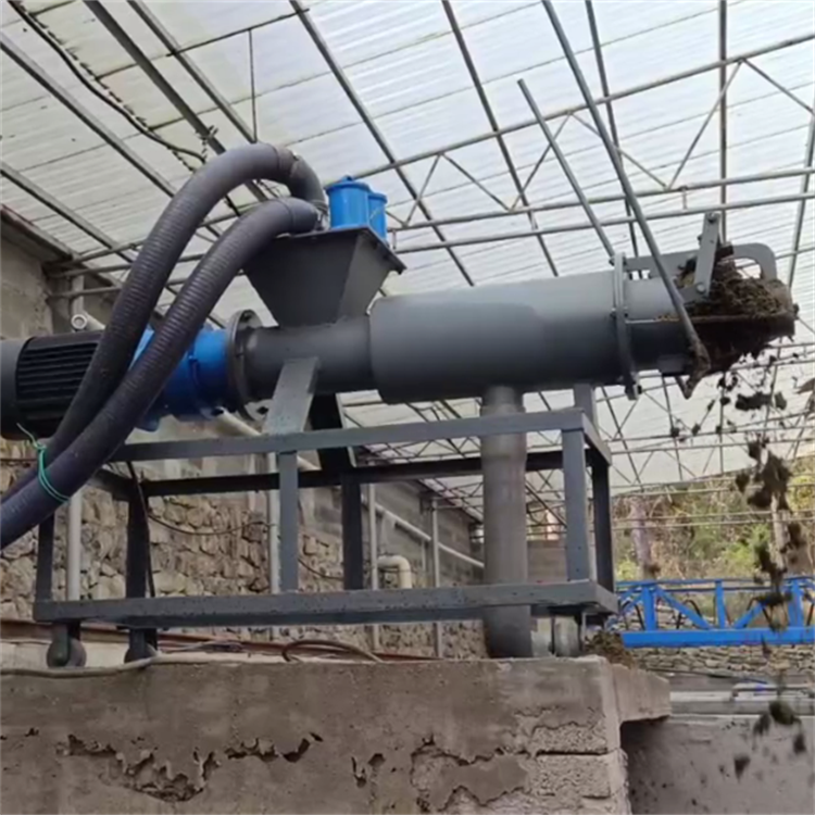 Fecal dewatering machine, chicken manure, cow manure, dry wet separator, pig manure solid-liquid separation equipment, Yihai