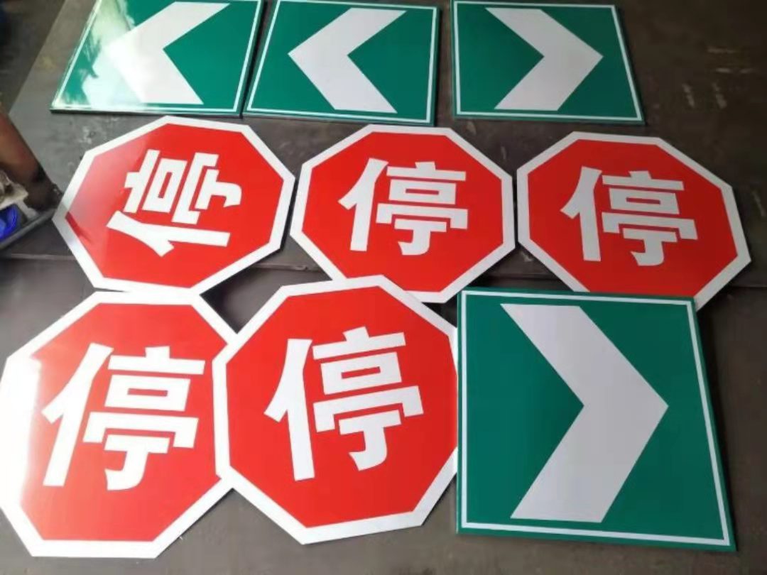 Direction signs, road posts, signs, road guidance signs, provided by Yunjie all year round