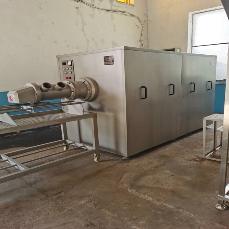 Low temperature chicken rack separation machine Large bone and meat separator Production line Chicken duck rack separation equipment manufacturer