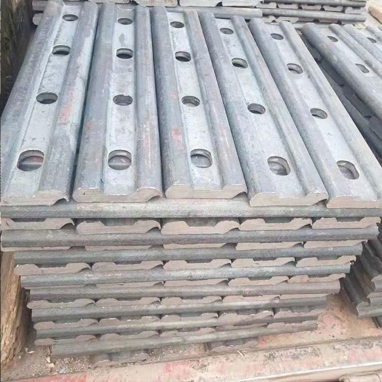 Cast railway splint P80KG oblique joint bulging fish tail plate Ruichao Industrial and Mining Railway Rail Accessories