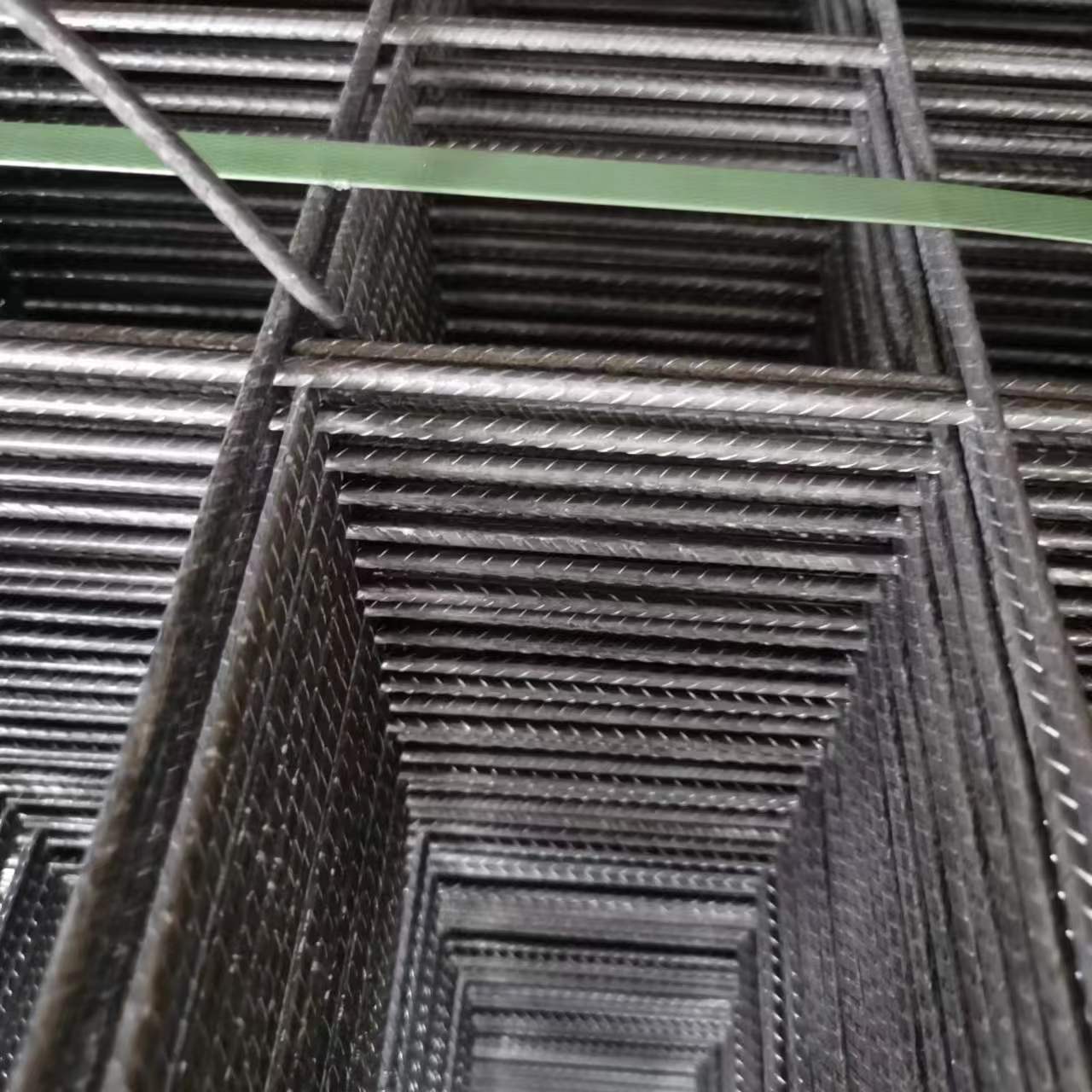 Building mesh factory steel mesh customized metal welded mesh wall, floor heating bridge can be used