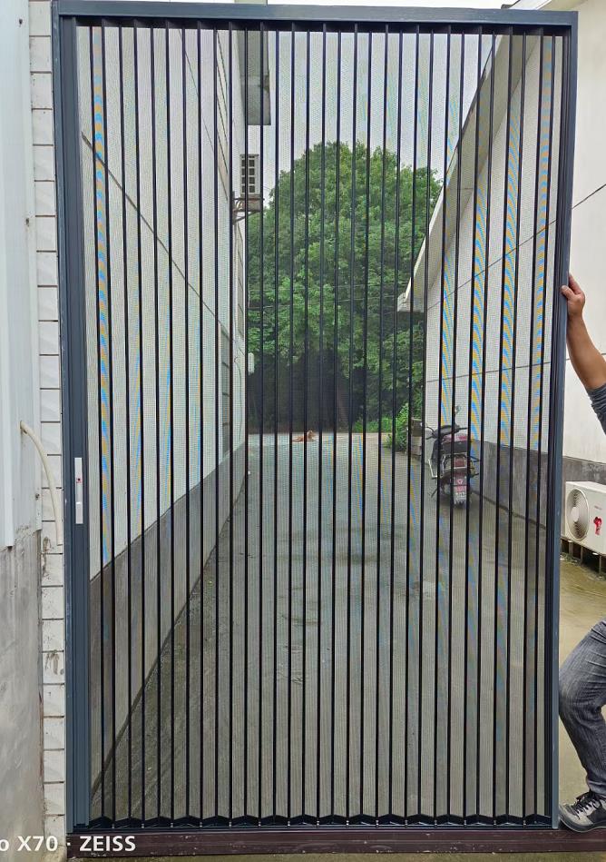 Trackless invisible screen door, folding screen door, screen window door, retractable and sliding aluminum alloy frame, mosquito proof and sand resistant window door