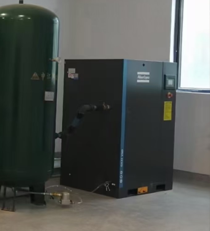 Atlas air compressor GA90VSDiPM 90KW17m3 oil cooled permanent magnet variable frequency screw compressor