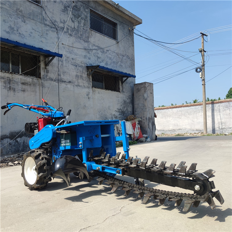 Chain buried pipe trenching machine, small orchard trenching machine, Chengyu tracked diesel trenching machine