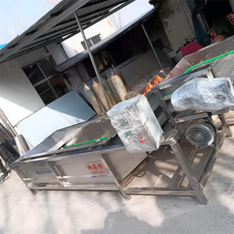 Fully automatic corn cleaning machine, Chengdexin vegetable cleaning processing equipment, customized fruit and vegetable cleaning equipment