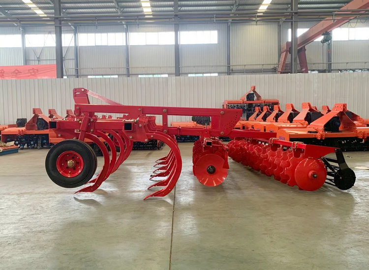 Deep loosening combined land leveler 3.5m deep loosening, stubble removal, rake, soil crushing and leveling integrated machine loosening machine