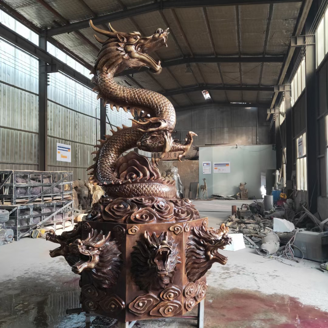 Navigation Sculpture Pure Copper Casting Art Ornament with the Meaning of Standing on Earth and Supporting Customization