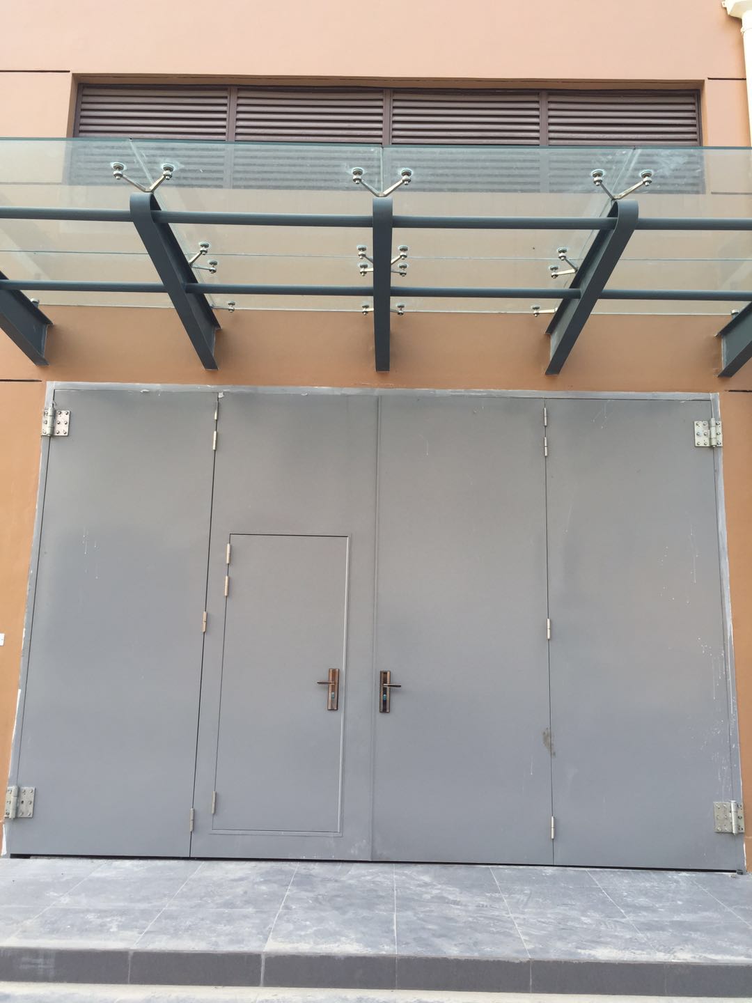 Super large fireproof doors, steel doors, industrial factory doors can be customized in large sizes