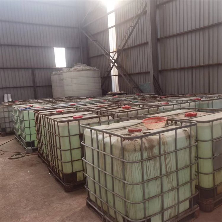 Shuangxin low-temperature denitration agent is easy to use with high removal rate and convenient to use