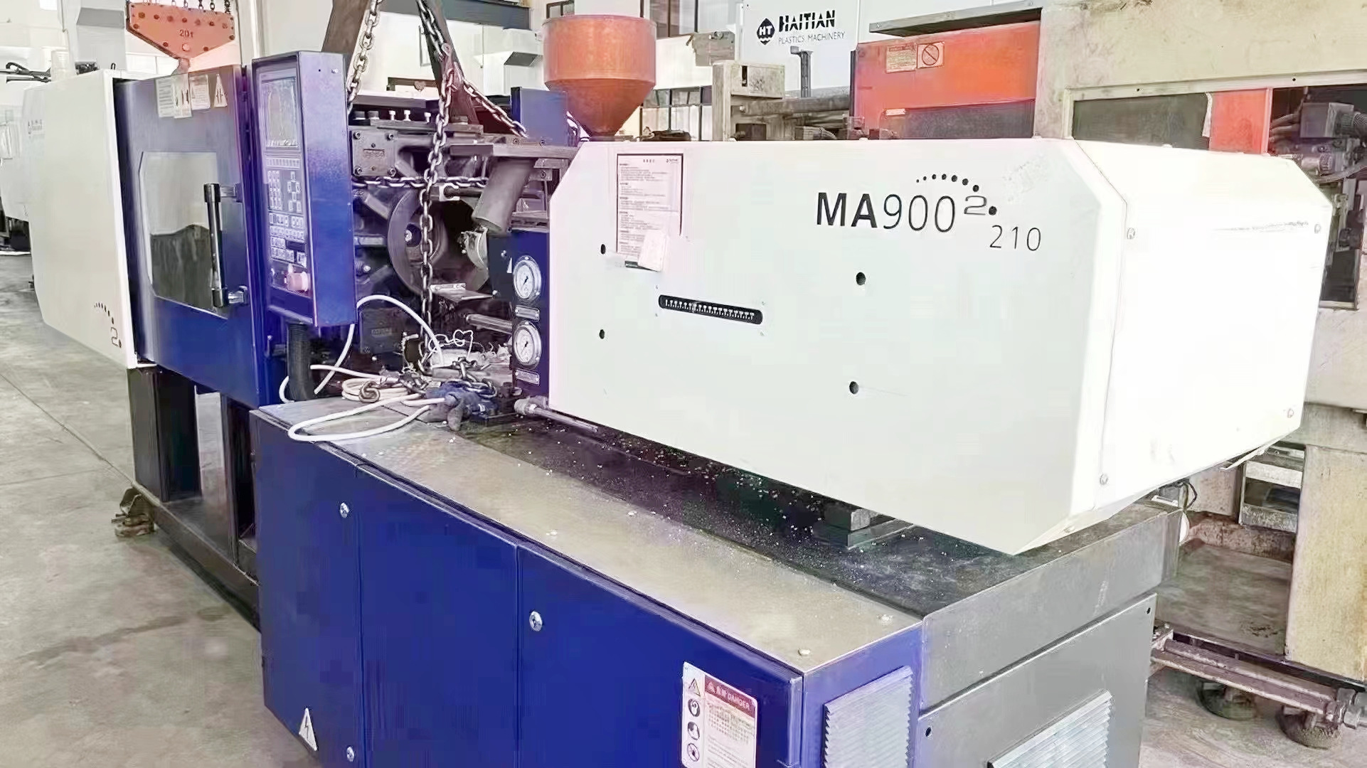 Selling second-hand 150g high-speed 90t Haitian servo injection molding machine, horizontal 100g molding machine