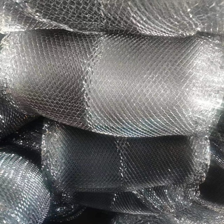 Shengrui supplies honeycomb filling materials made of special alloys with stable quality, static conductivity, corrosion resistance, and explosion-proof performance