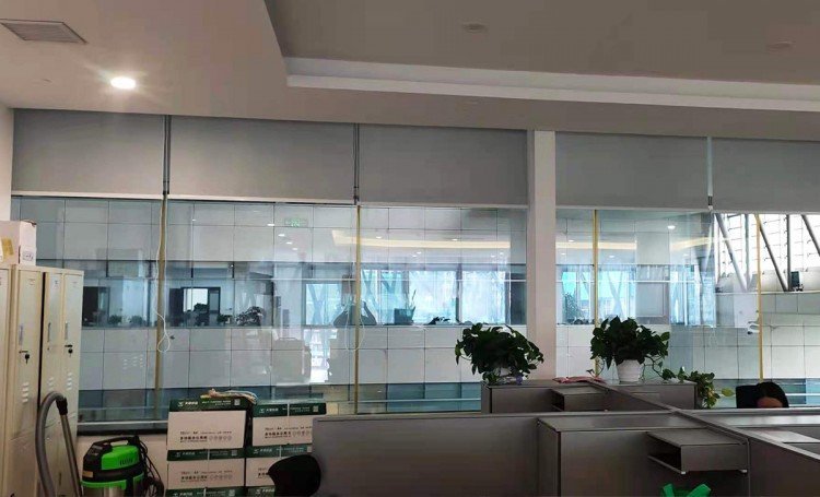 Customized atmospheric and minimalist fabric for office building curtains, thermal insulation and flame retardant engineering, shutter roller blinds