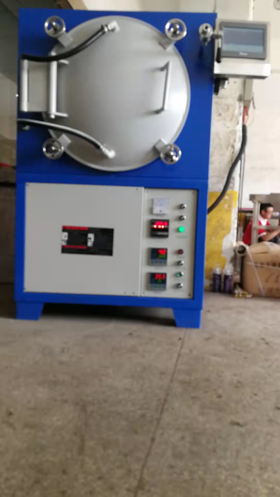 Brazing furnace equipment Brazing temperature Metal brazing Vacuum furnace Heat treatment of strong products without oxidation