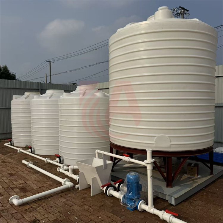 锥底水塔 锥形塑料水塔保塌剂运输罐 大容量蓄水桶储水罐