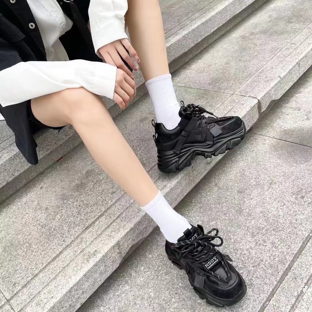 Fashion Dad's Shoes Women 2023 New Korean Edition Lace up Small Fragrance Style Casual Shoes Small Comfortable Sports Shoe Trend