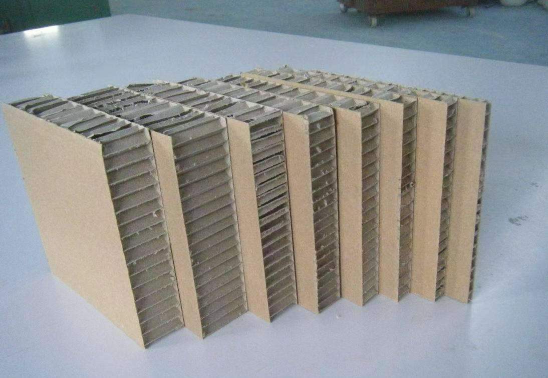 蜂窝纸板 蜂窝纸芯 纸护角厂家 厂家直发
