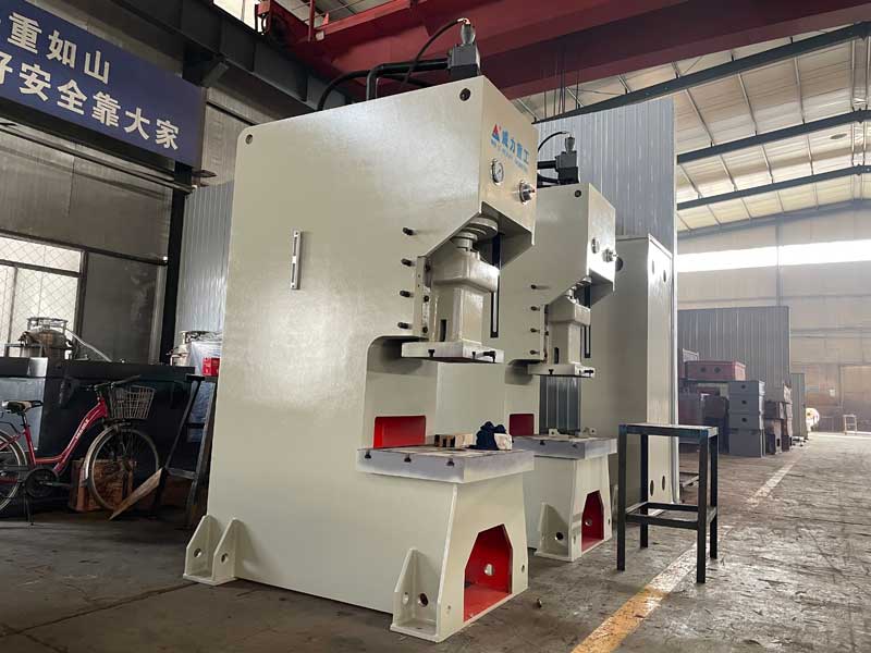 Hydraulic press for punching 160 ton auto parts of Weili Heavy Industry