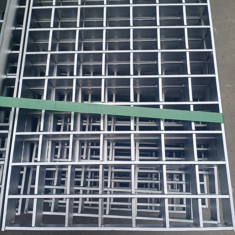 Customized platform steel grating plate, hot-dip galvanized ditch cover plate, serrated anti slip stainless steel grating plate manufacturer