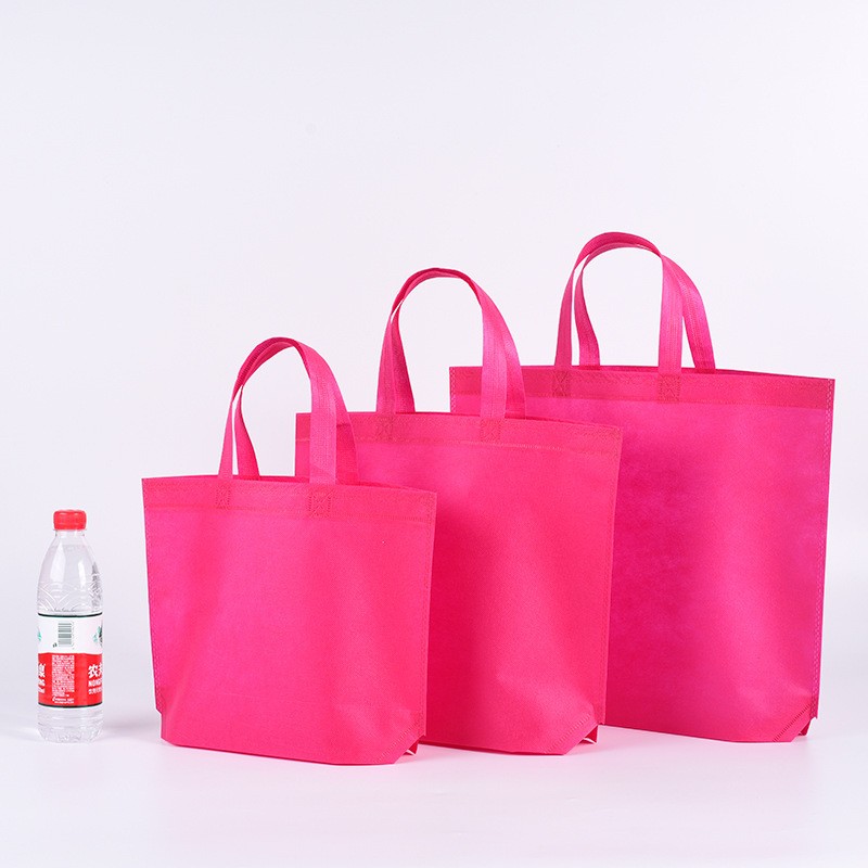 Handheld non-woven fabric bag, customized blank advertising, solid color foldable shopping bag, catering, disposable takeaway packaging bag