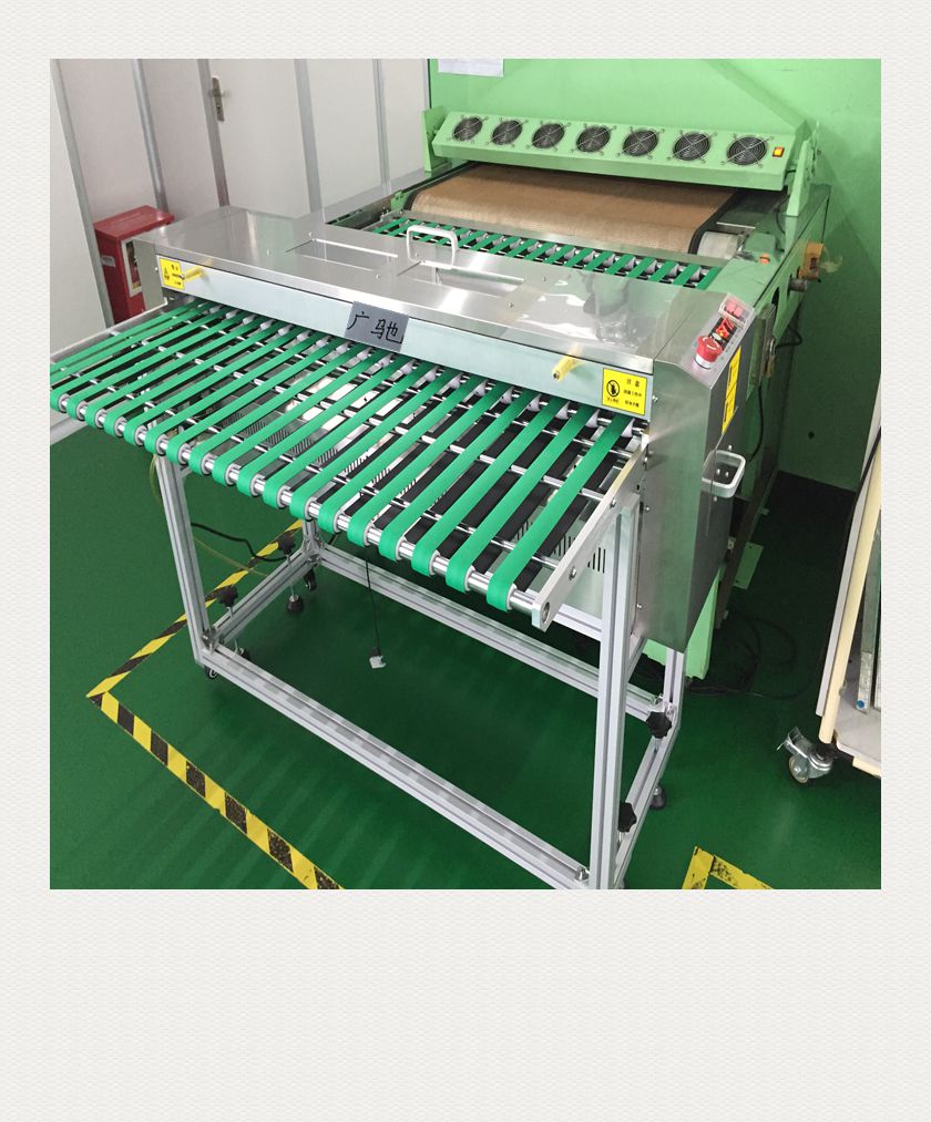 Polarizer surface dedusting and cleaning equipment Electrostatic precipitator plate cleaning machine after diffusion polishing slicing