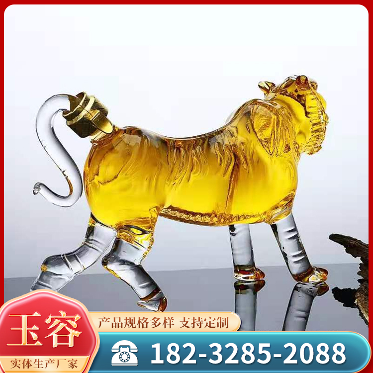 Craft wine set weighing two pounds and five pounds, tiger shaped wine maker, high borosilicate glass, animal shaped wine bottle decoration