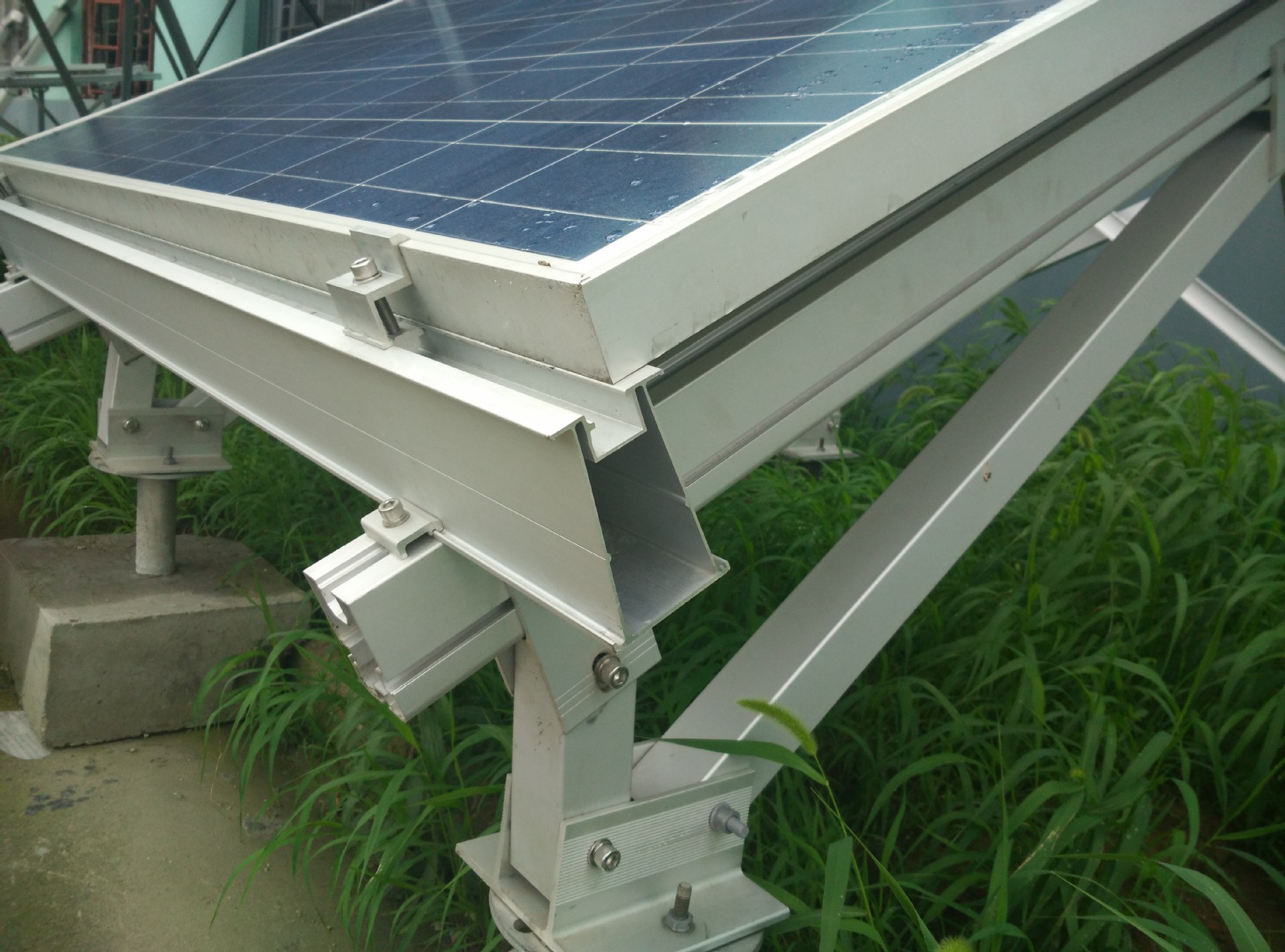 Heineda photovoltaic stainless steel horizontal hook, Chinese glazed roof tile roof solar bracket accessories